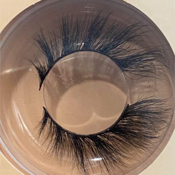 Spoiled Lips Cosmetics Beach House Collection Eyelashes-"5 O'Clock Somewhere"-Ne - Picture 4 of 4